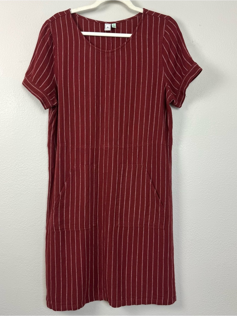 Susina Linen & Rayon Blend Burgundy Striped Sheath Dress With Pockets Casual - M